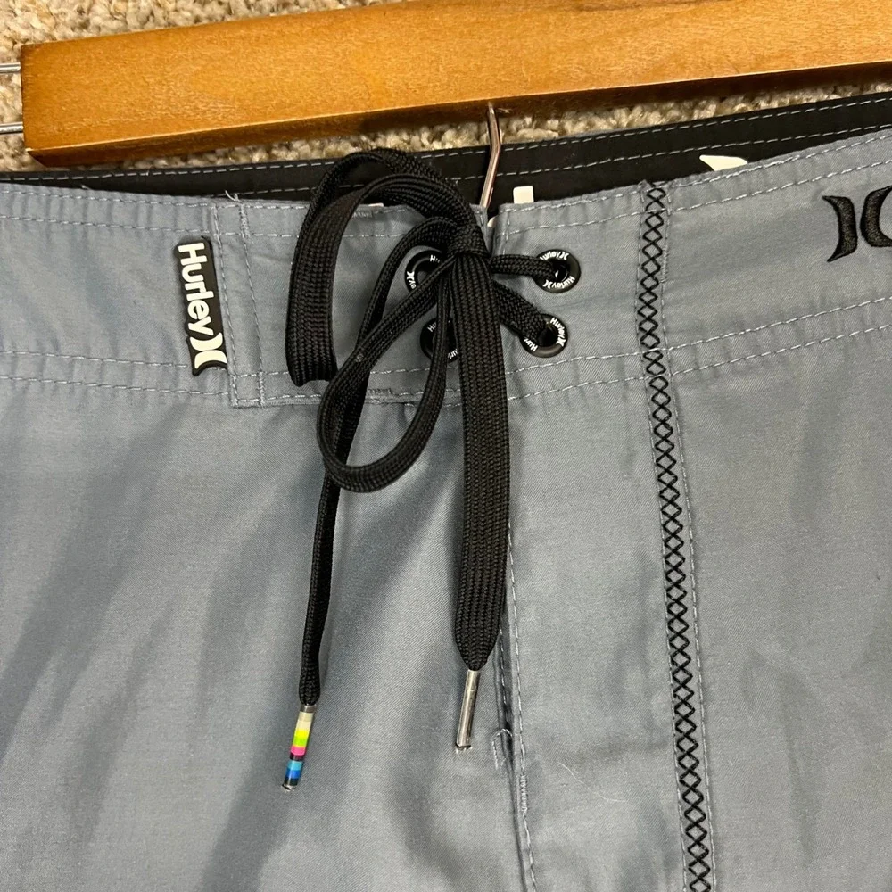 Hurley Mens Gray Board Shorts Cargo Pocket Swim Trunks Size 33